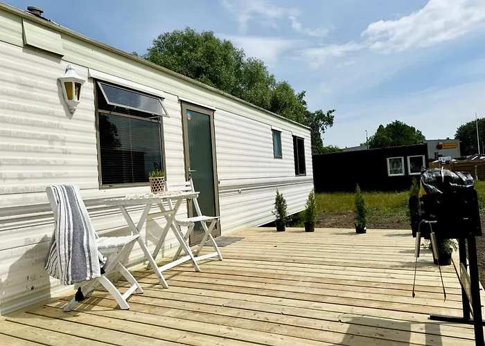 Lucy Duzy Kempingowy - Camp Spot